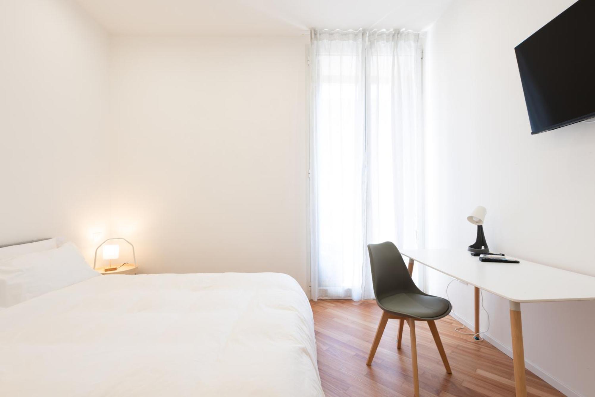 Via Melo Tlm B&B Bari Eksteriør bilde